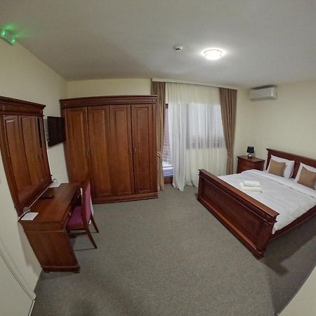 Motel Zeta Lux Mitrovici  Εξωτερικό φωτογραφία
