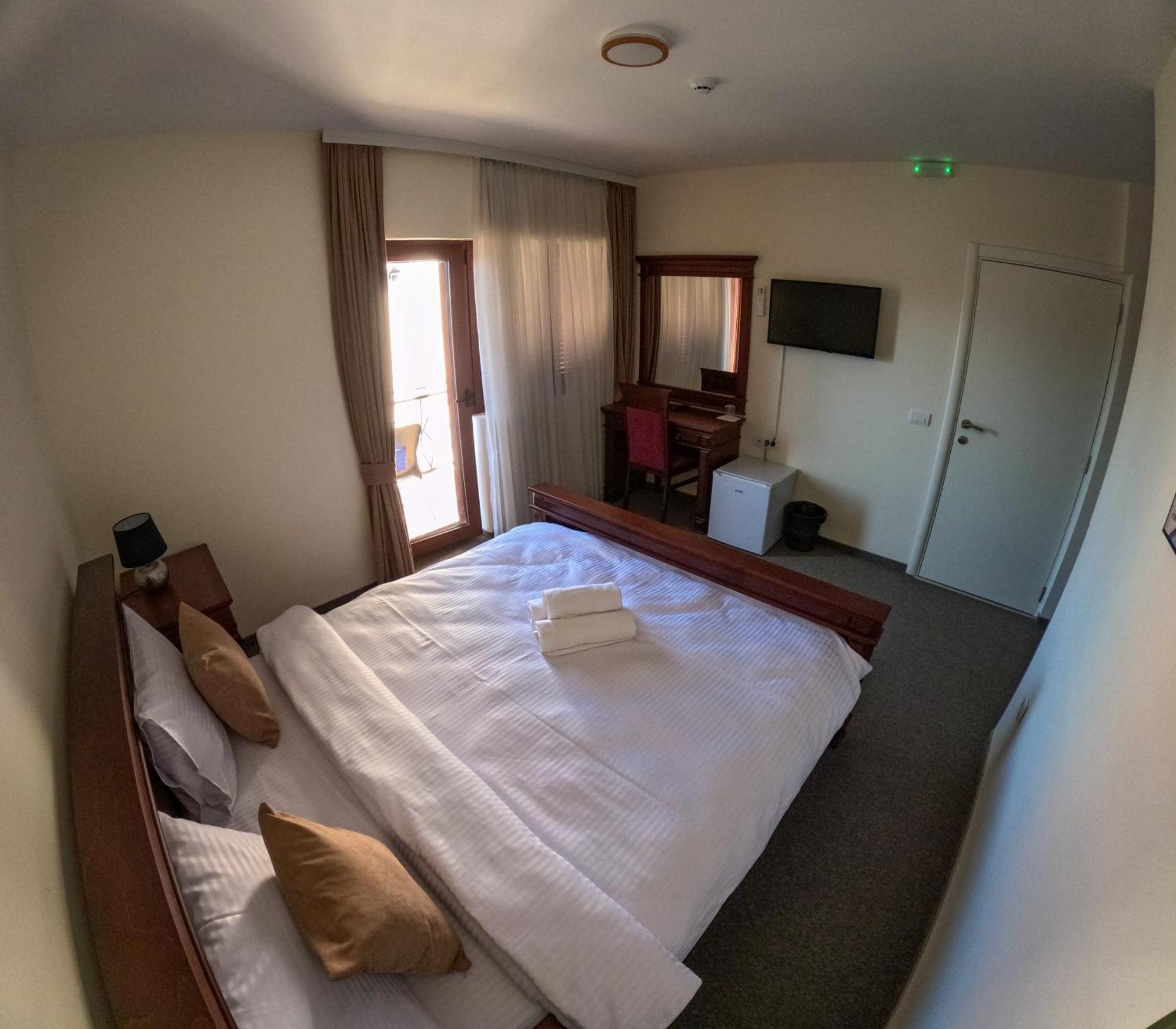 Motel Zeta Lux Mitrovici  Εξωτερικό φωτογραφία
