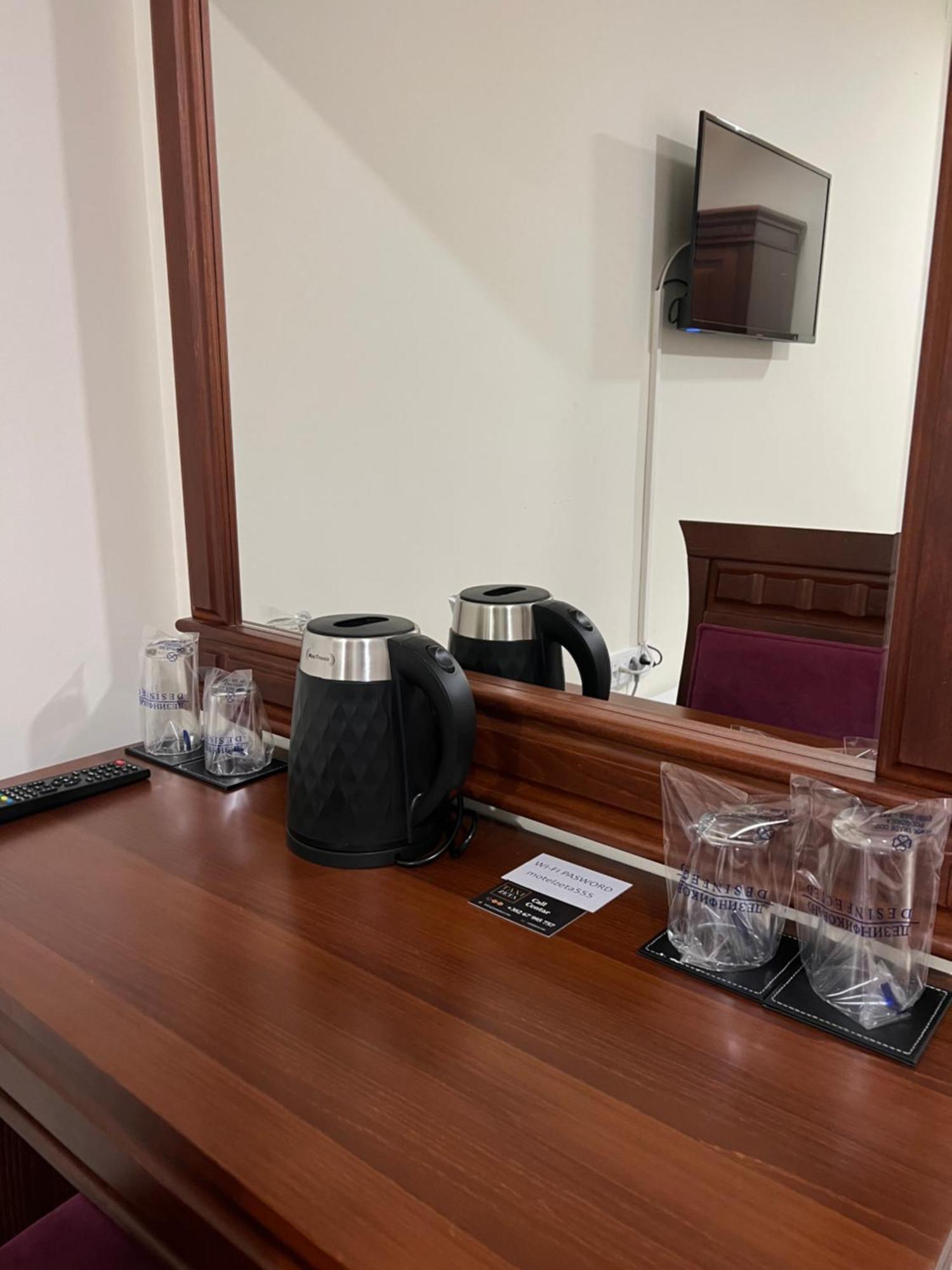 Motel Zeta Lux Mitrovici  Εξωτερικό φωτογραφία