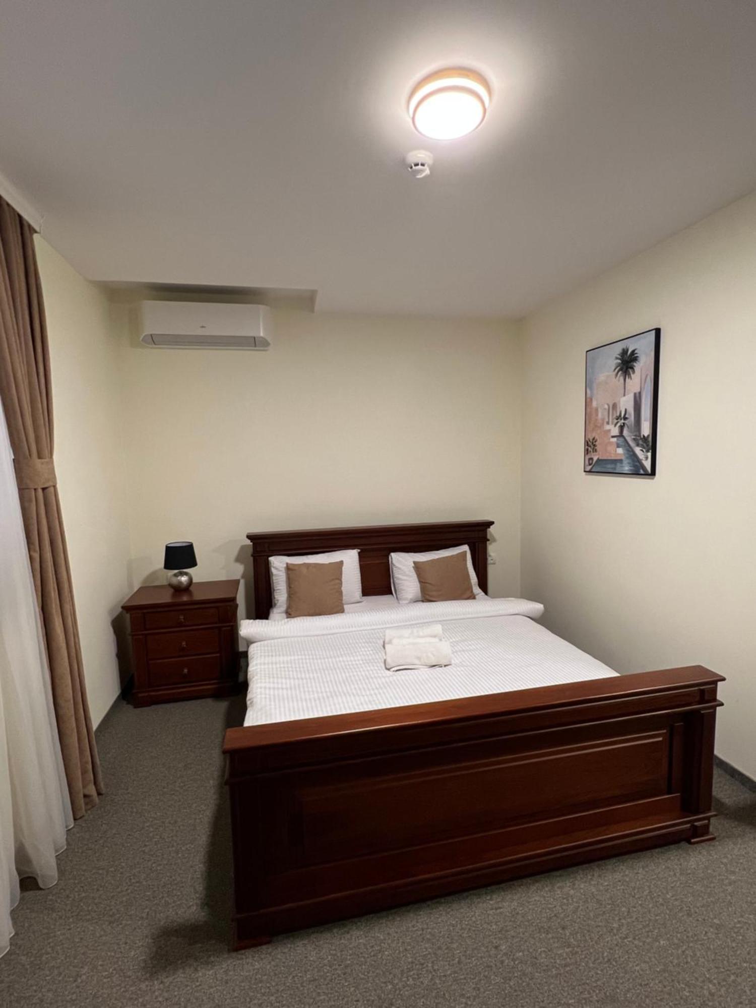 Motel Zeta Lux Mitrovici  Εξωτερικό φωτογραφία